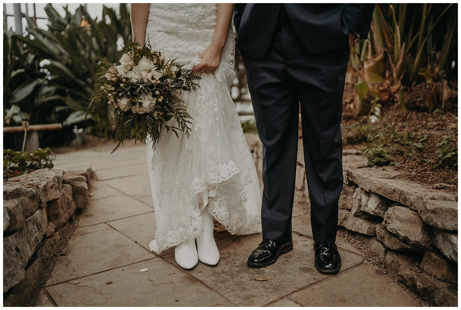 Katie Marie Photography | Hamilton Ontario Wedding Photographer | Ancaster Mill Winter Wedding | Oakville Conference Centre Wedding | RBG Wedding | Royal Botanical Gardens Wedding_0232.jpg