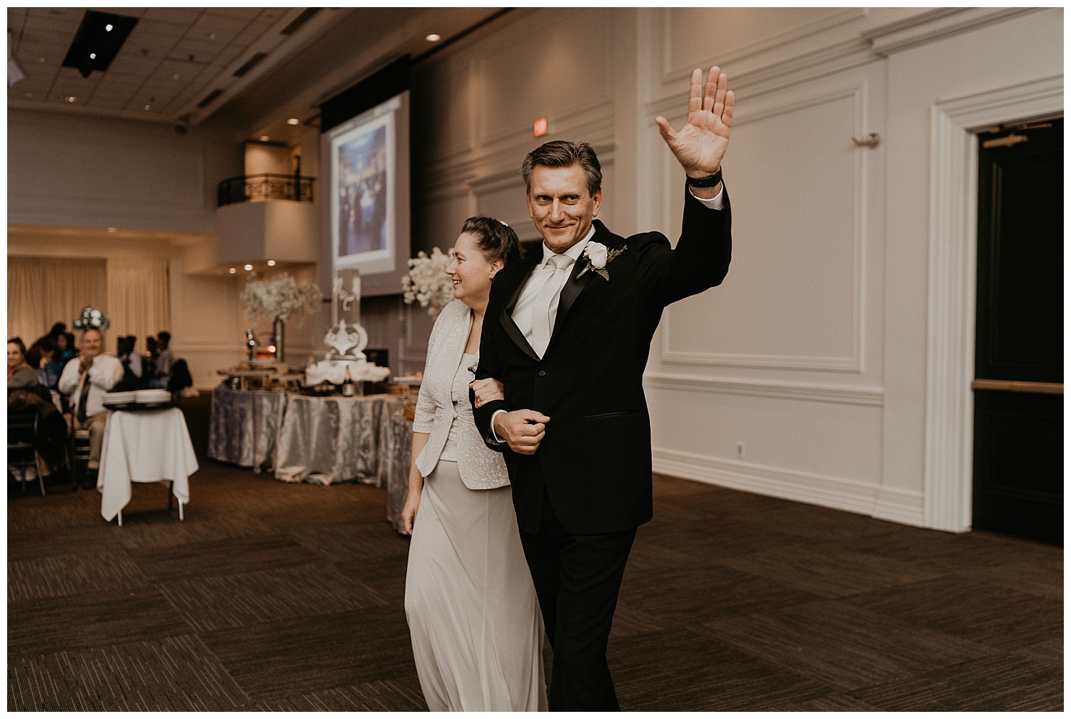 Katie Marie Photography | Hamilton Ontario Wedding Photographer | Ancaster Mill Winter Wedding | Oakville Conference Centre Wedding | RBG Wedding | Royal Botanical Gardens Wedding_0255.jpg