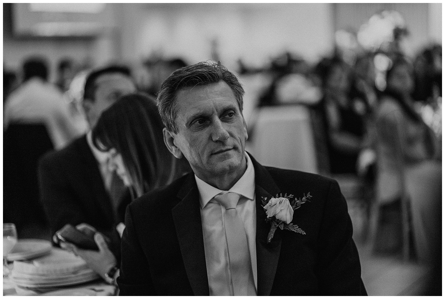 Katie Marie Photography | Hamilton Ontario Wedding Photographer | Ancaster Mill Winter Wedding | Oakville Conference Centre Wedding | RBG Wedding | Royal Botanical Gardens Wedding_0283.jpg