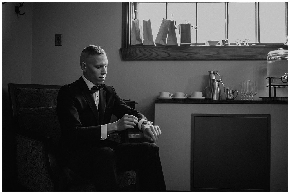 Katie Marie Photography | Hamilton Ontario Wedding Photographer | Kitchener Wedding Photographer | Hacienda Sarria Wedding | Cambridge Wedding_0088.jpg