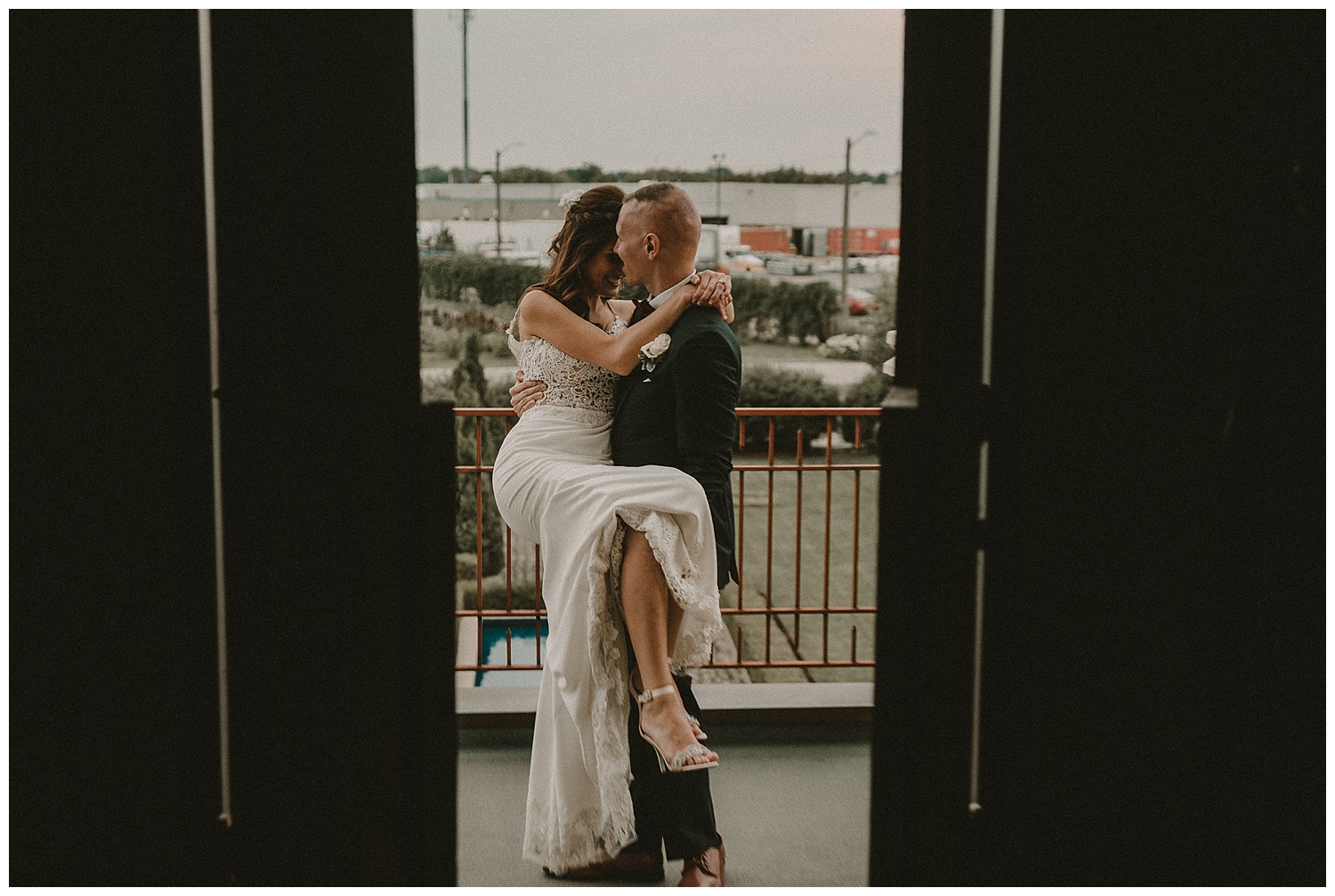 Katie Marie Photography | Hamilton Ontario Wedding Photographer | Kitchener Wedding Photographer | Hacienda Sarria Wedding | Cambridge Wedding_0223.jpg