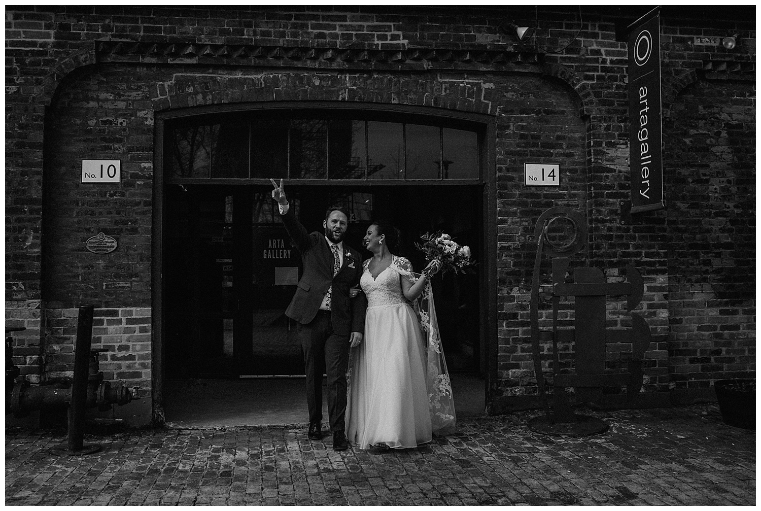 Katie Marie Photography | Archeo Wedding Arta Gallery Wedding | Distillery District Wedding | Toronto Wedding Photographer | Hamilton Toronto Ontario Wedding Photographer |_0114.jpg