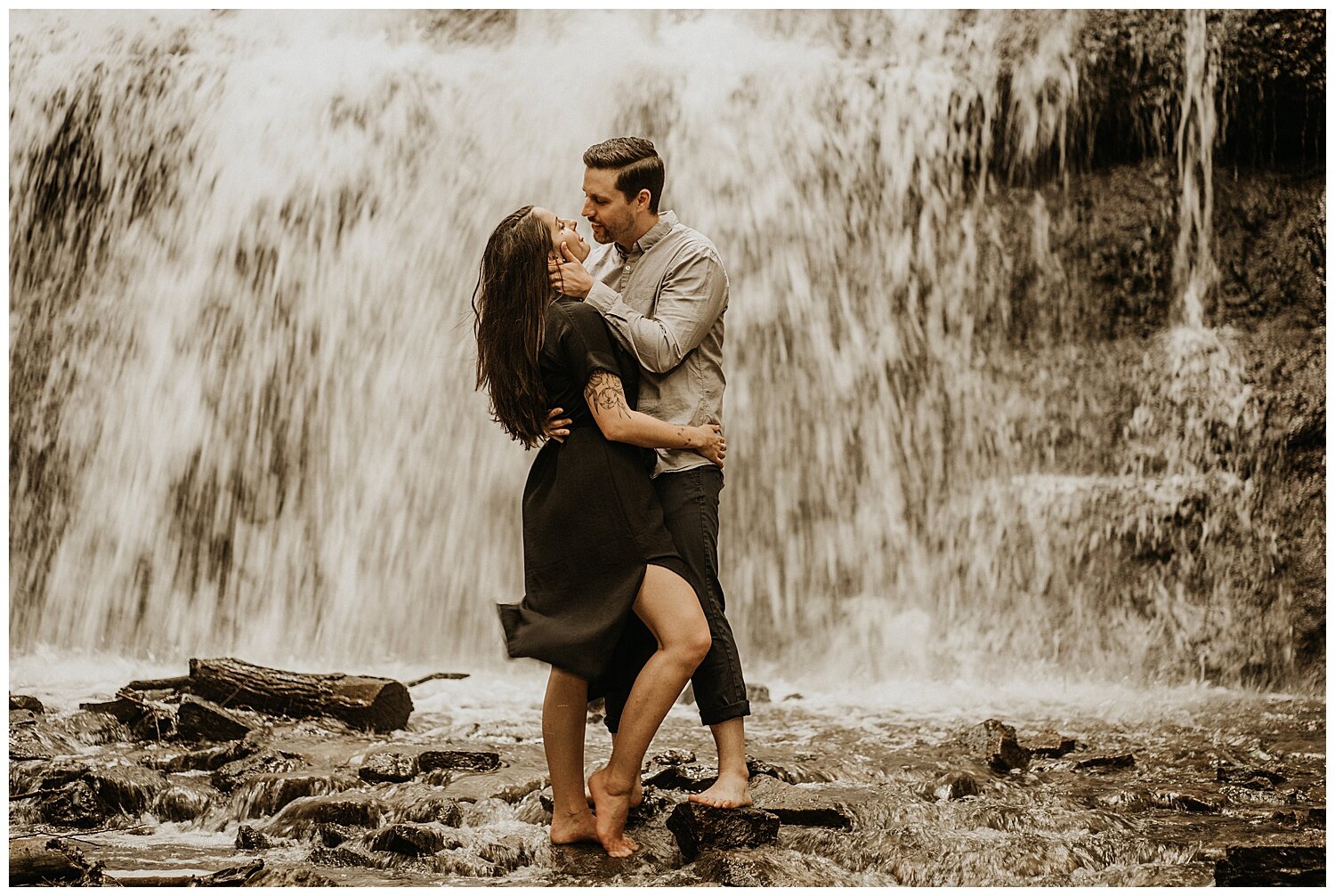 Hamilton-Ontario-Waterfall-Engagement-Session-Sherman-Falls-Ancaster-Katie-Marie-Photography_0062.jpg