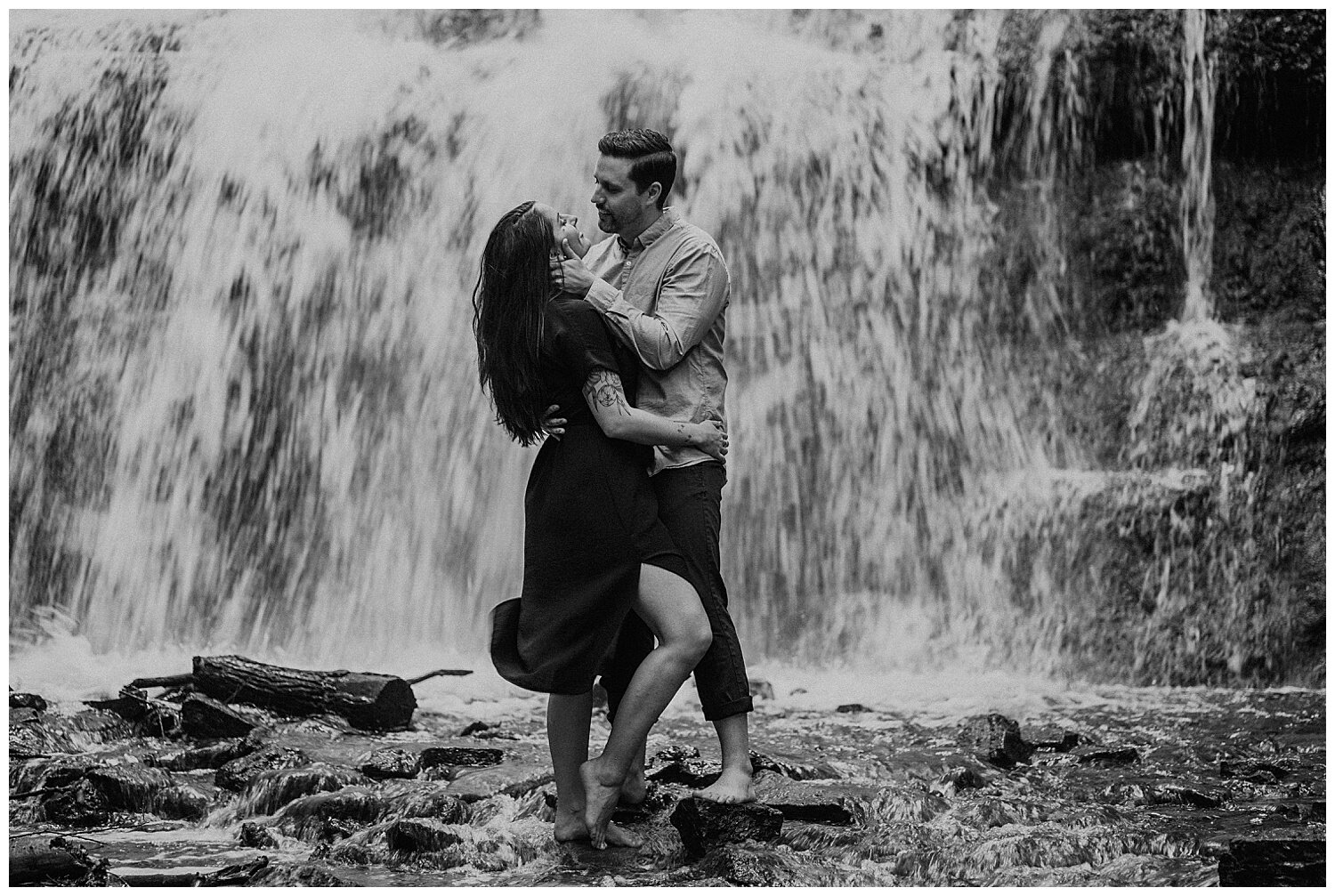 Hamilton-Ontario-Waterfall-Engagement-Session-Sherman-Falls-Ancaster-Katie-Marie-Photography_0063.jpg
