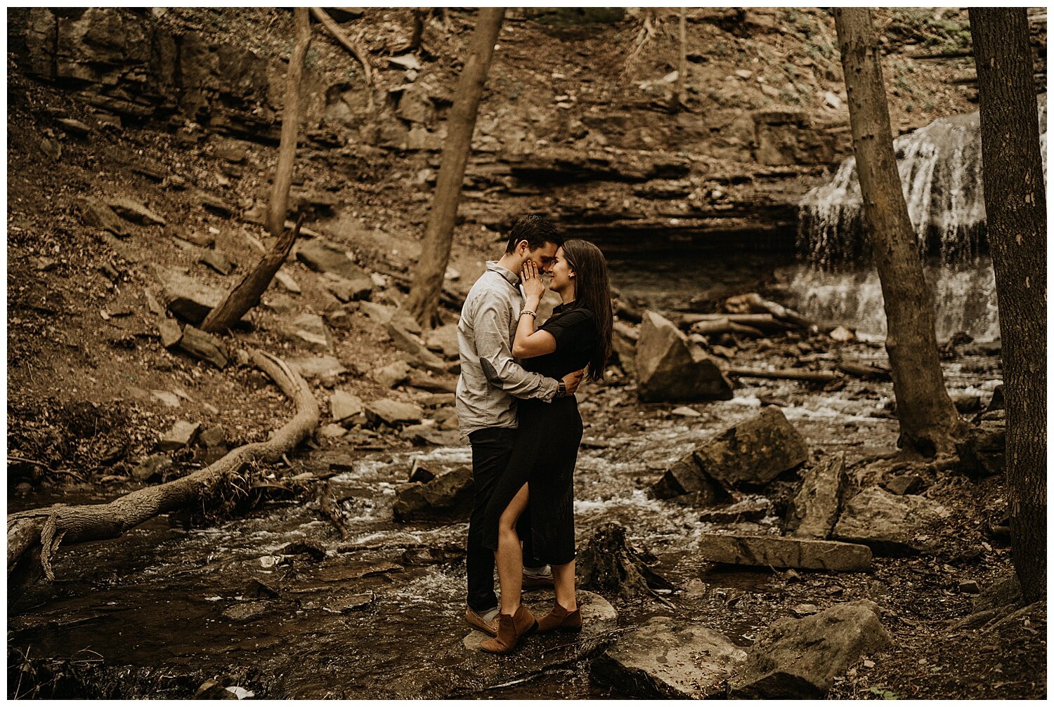Hamilton-Ontario-Waterfall-Engagement-Session-Sherman-Falls-Ancaster-Katie-Marie-Photography_0067.jpg