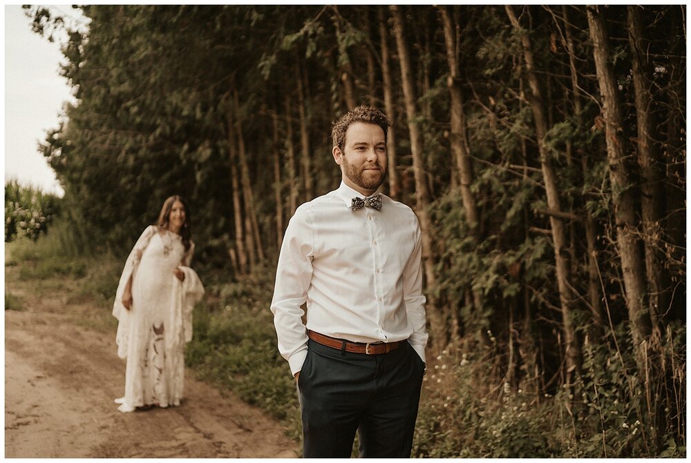 Tillsonburg_Backyard_Boho_Bohemian_Intimate_Wedding_Tillsonburg_Hamilton_Wedding_Photographer_0016.jpg