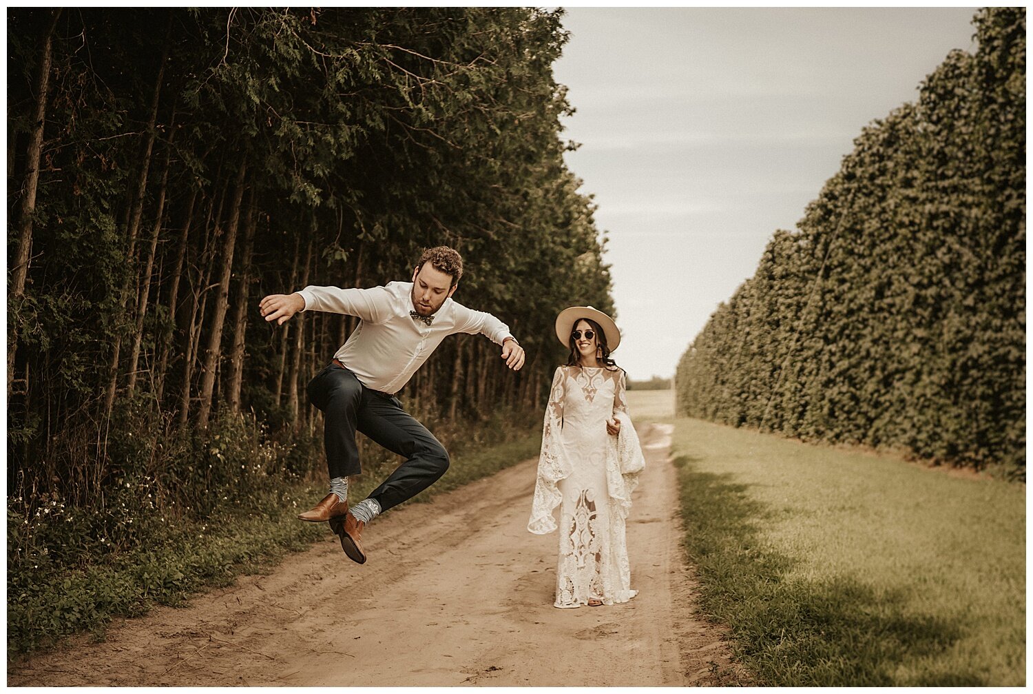 Tillsonburg_Backyard_Boho_Bohemian_Intimate_Wedding_Tillsonburg_Hamilton_Wedding_Photographer_0039.jpg