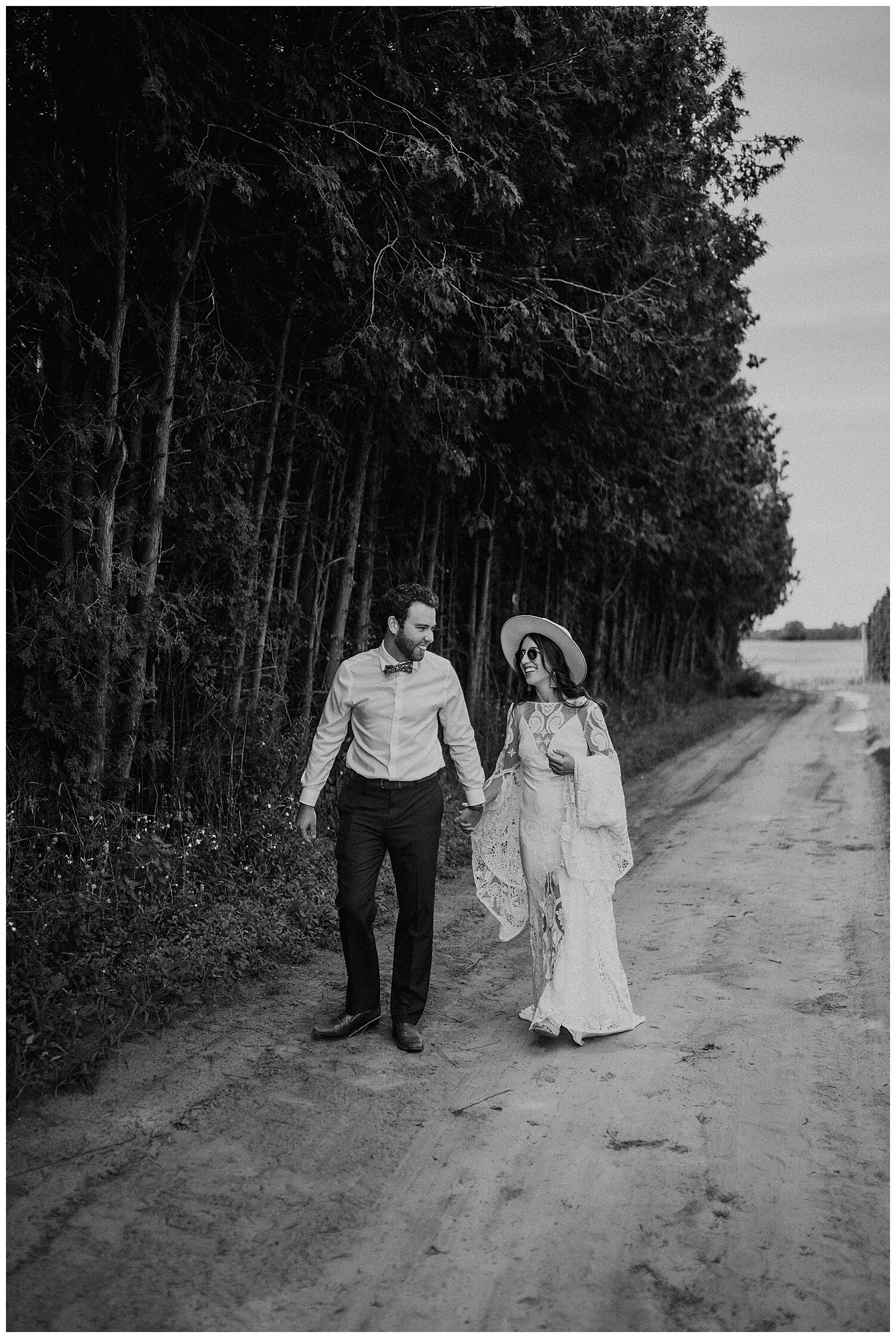 Tillsonburg_Backyard_Boho_Bohemian_Intimate_Wedding_Tillsonburg_Hamilton_Wedding_Photographer_0040.jpg