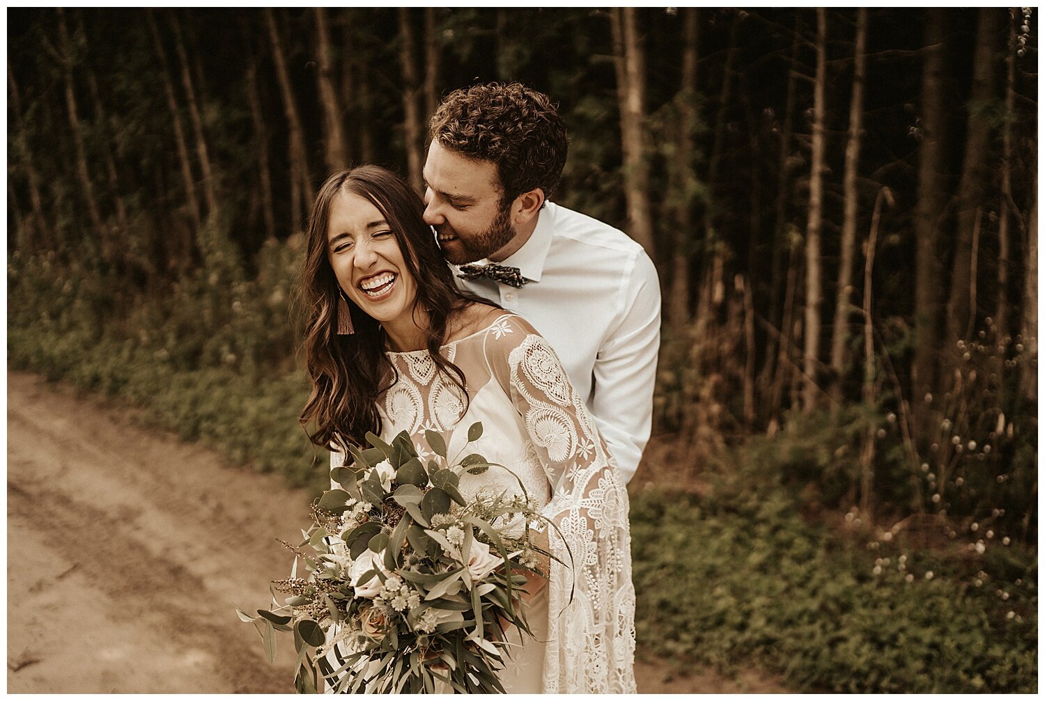 Tillsonburg_Backyard_Boho_Bohemian_Intimate_Wedding_Tillsonburg_Hamilton_Wedding_Photographer_0053.jpg