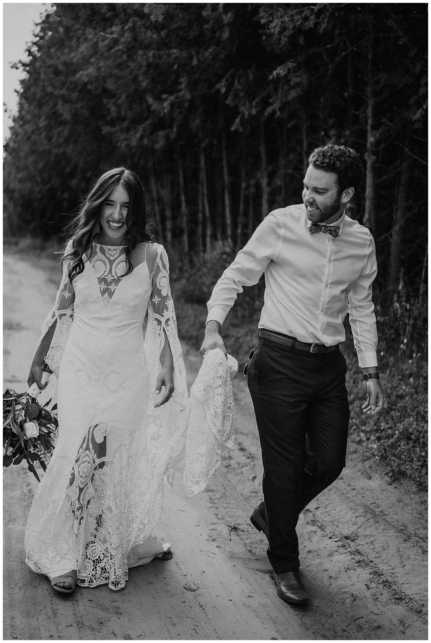 Tillsonburg_Backyard_Boho_Bohemian_Intimate_Wedding_Tillsonburg_Hamilton_Wedding_Photographer_0055.jpg