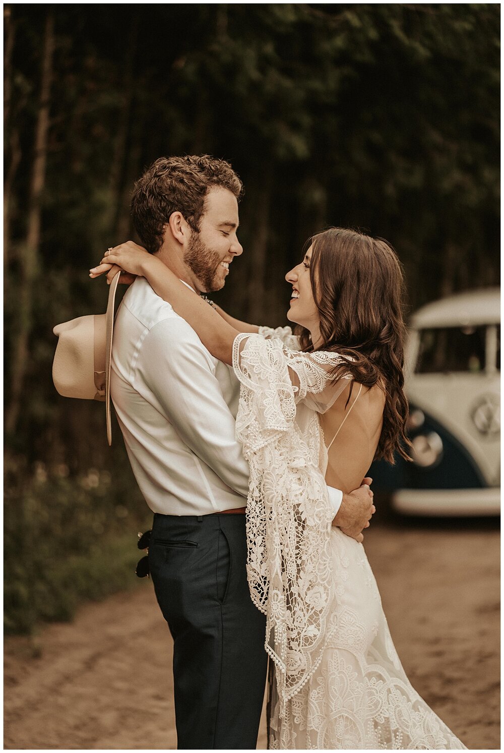 Tillsonburg_Backyard_Boho_Bohemian_Intimate_Wedding_Tillsonburg_Hamilton_Wedding_Photographer_0099.jpg