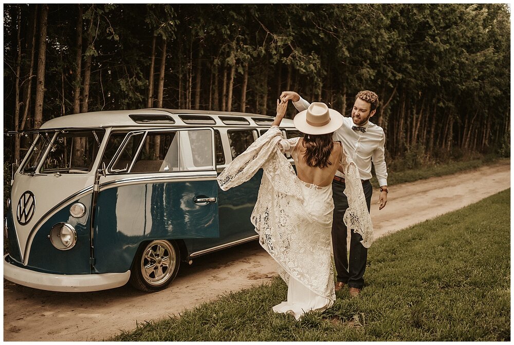 Tillsonburg_Backyard_Boho_Bohemian_Intimate_Wedding_Tillsonburg_Hamilton_Wedding_Photographer_0106.jpg