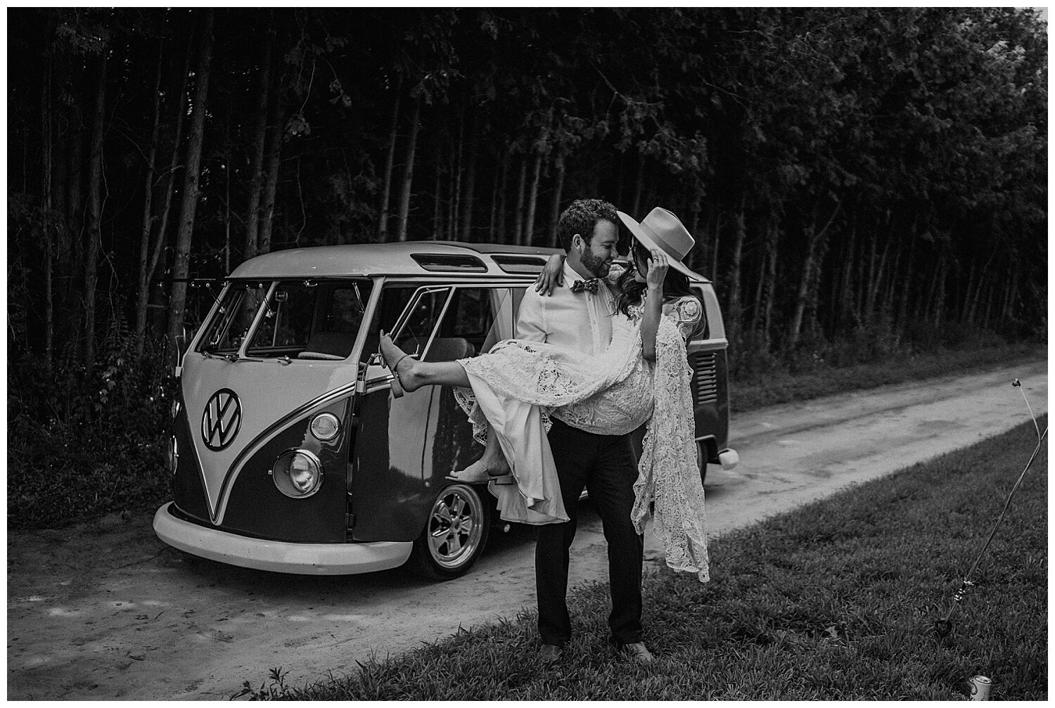 Tillsonburg_Backyard_Boho_Bohemian_Intimate_Wedding_Tillsonburg_Hamilton_Wedding_Photographer_0109.jpg