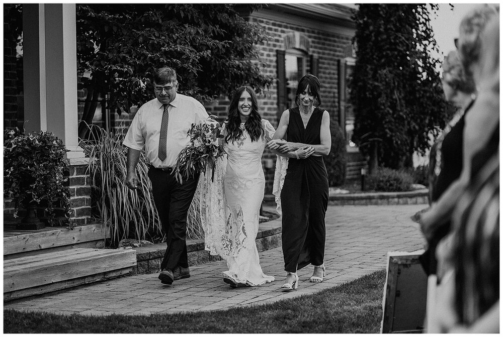 Tillsonburg_Backyard_Boho_Bohemian_Intimate_Wedding_Tillsonburg_Hamilton_Wedding_Photographer_0131.jpg