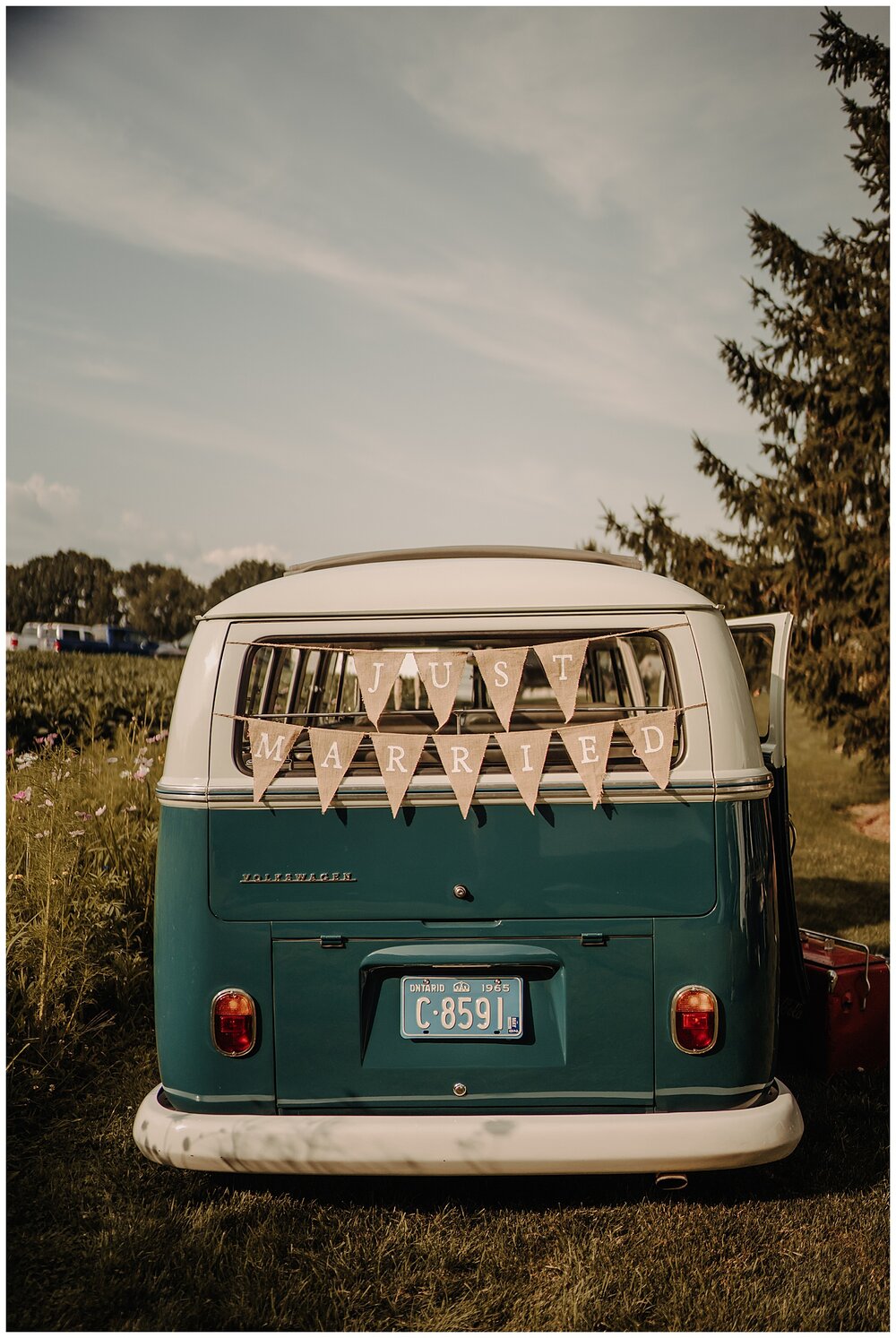 Tillsonburg_Backyard_Boho_Bohemian_Intimate_Wedding_Tillsonburg_Hamilton_Wedding_Photographer_0177.jpg