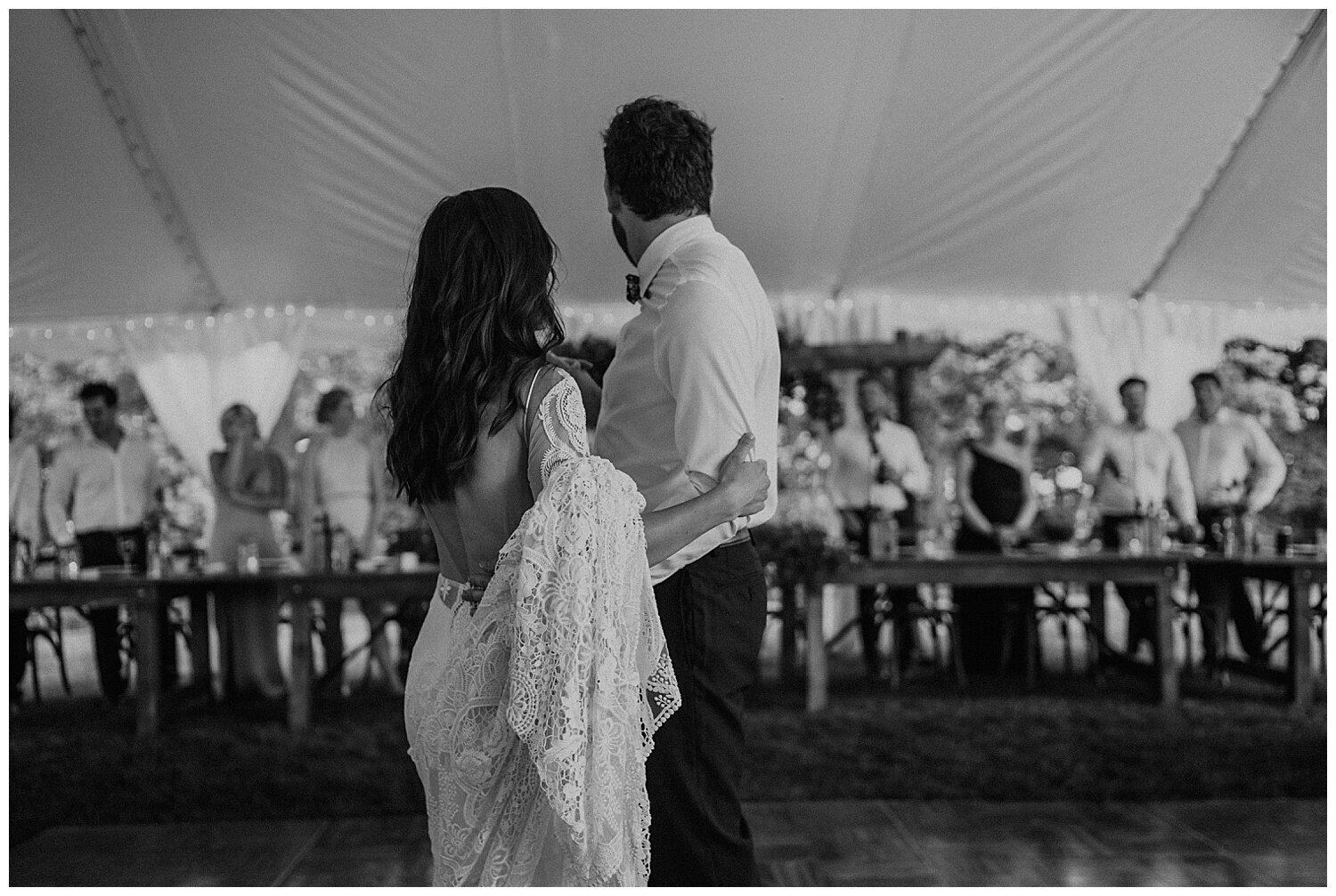 Tillsonburg_Backyard_Boho_Bohemian_Intimate_Wedding_Tillsonburg_Hamilton_Wedding_Photographer_0195.jpg