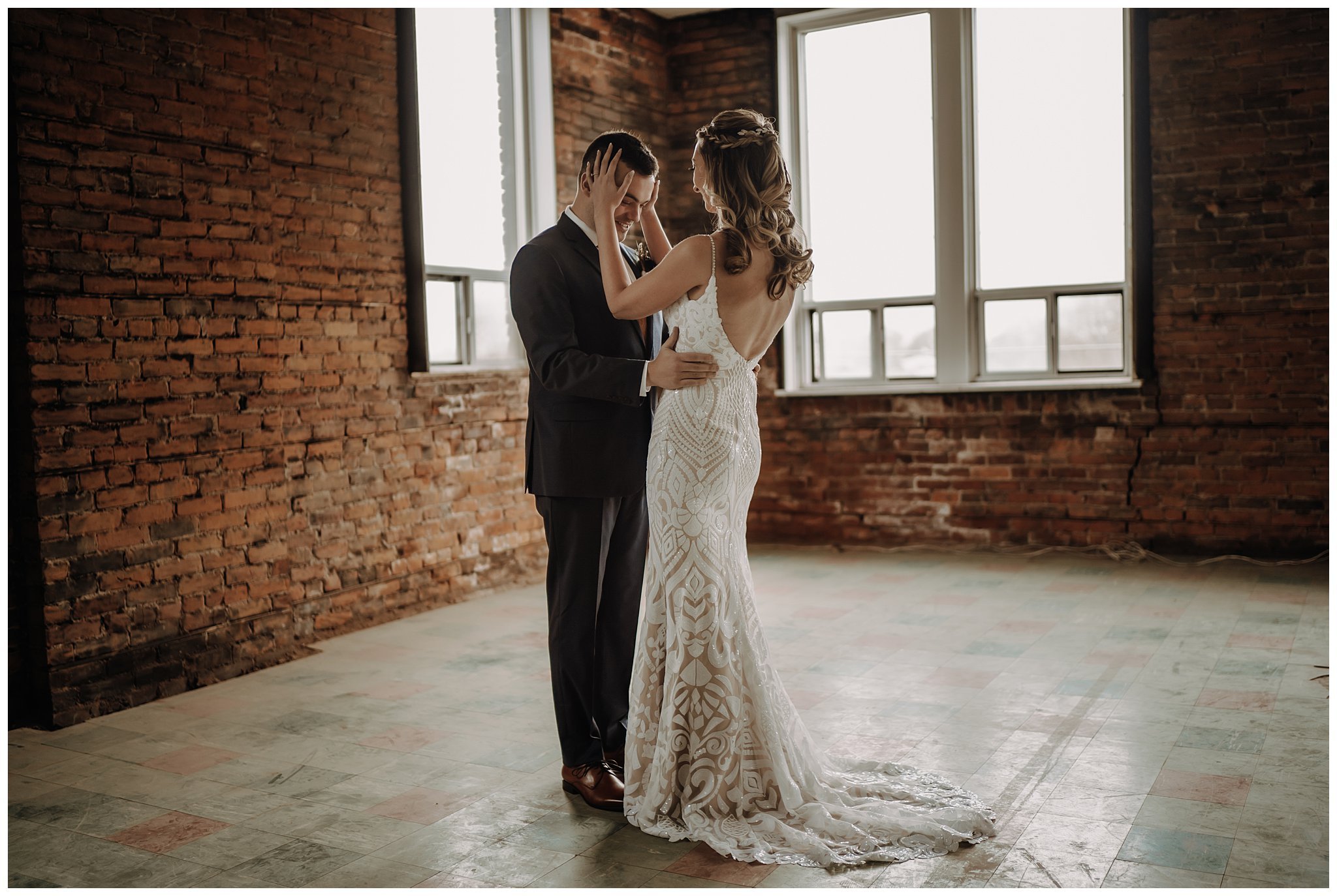 Spice Factory Wedding_Anni and Liam_Katie Marie Photography_Hamilton Ontario Wedding Photographer_0030.jpg