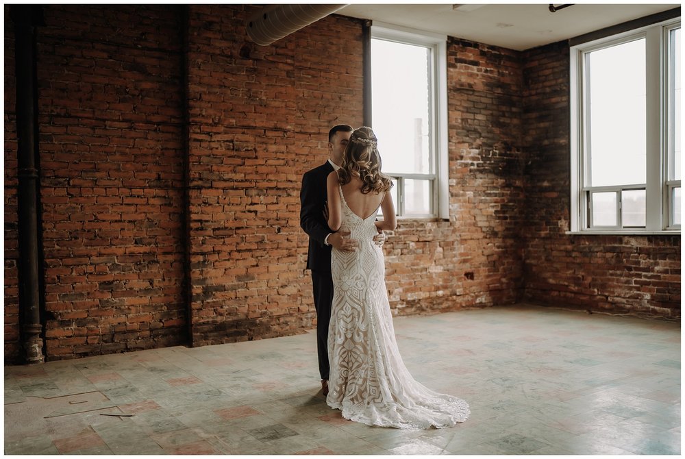 Spice Factory Wedding_Anni and Liam_Katie Marie Photography_Hamilton Ontario Wedding Photographer_0031.jpg