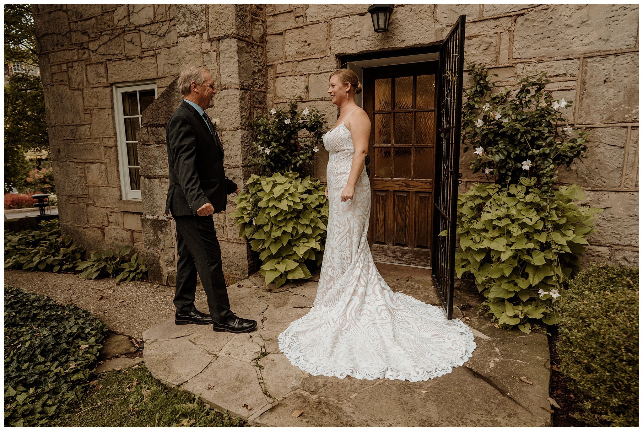 Ancaster Mill Outdoor Intimate Wedding_Katie Marie Photography_Hamilton Photographer_0021.jpg