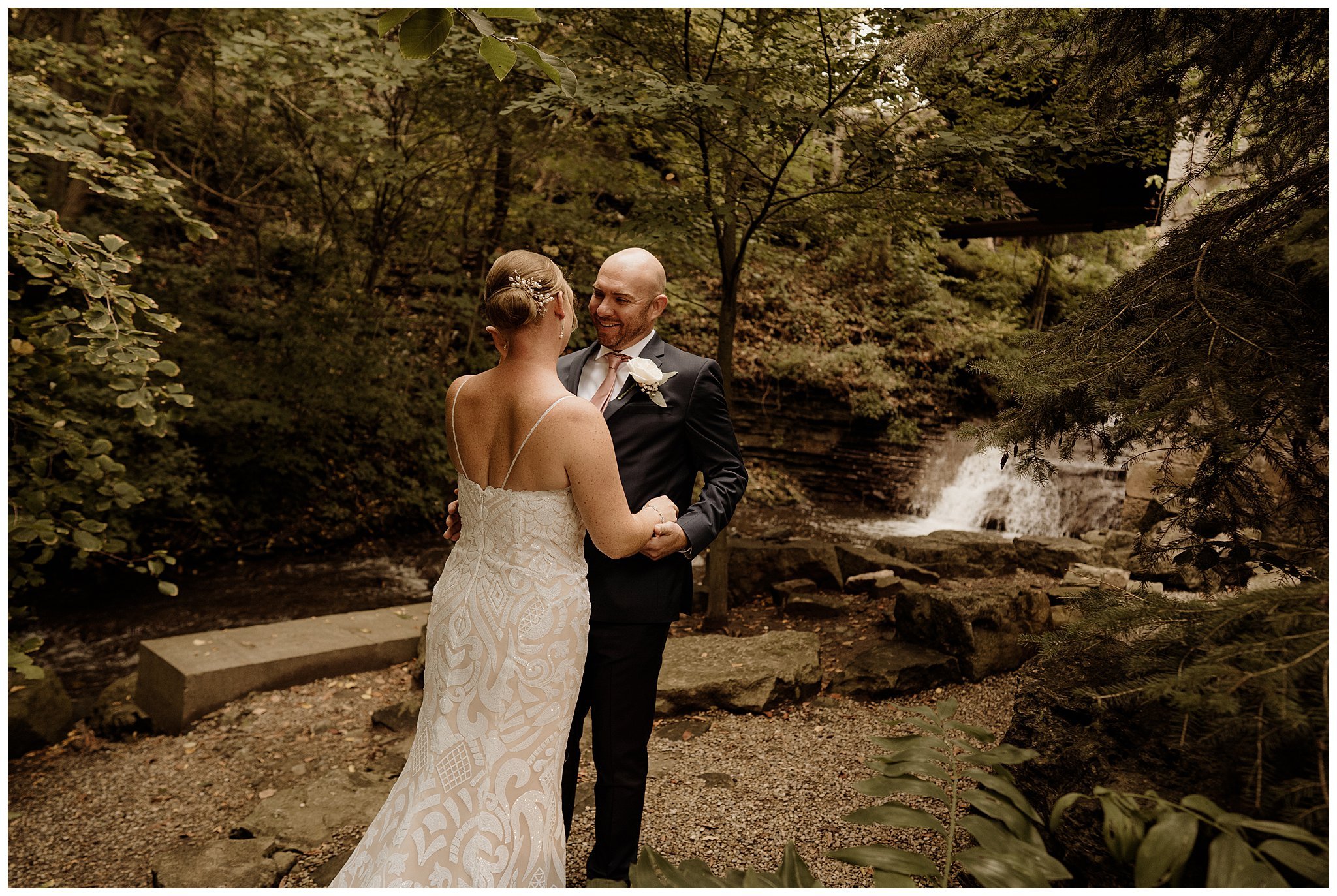 Ancaster Mill Outdoor Intimate Wedding_Katie Marie Photography_Hamilton Photographer_0033.jpg