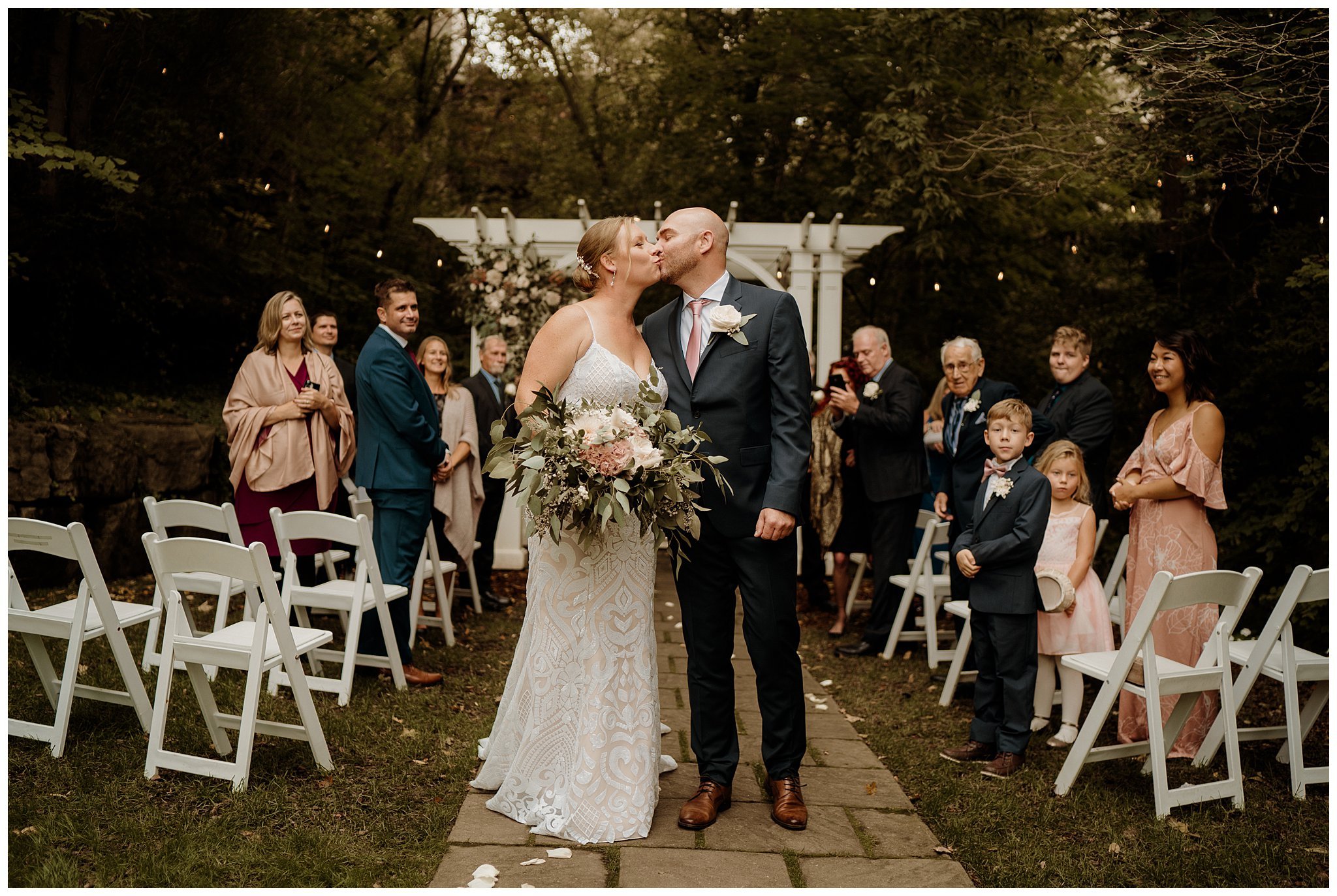 Ancaster Mill Outdoor Intimate Wedding_Katie Marie Photography_Hamilton Photographer_0081.jpg