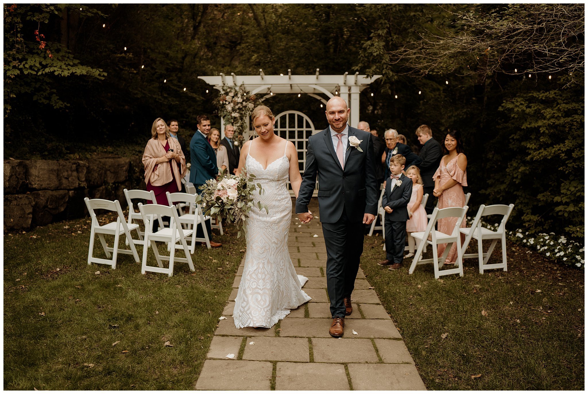 Ancaster Mill Outdoor Intimate Wedding_Katie Marie Photography_Hamilton Photographer_0082.jpg