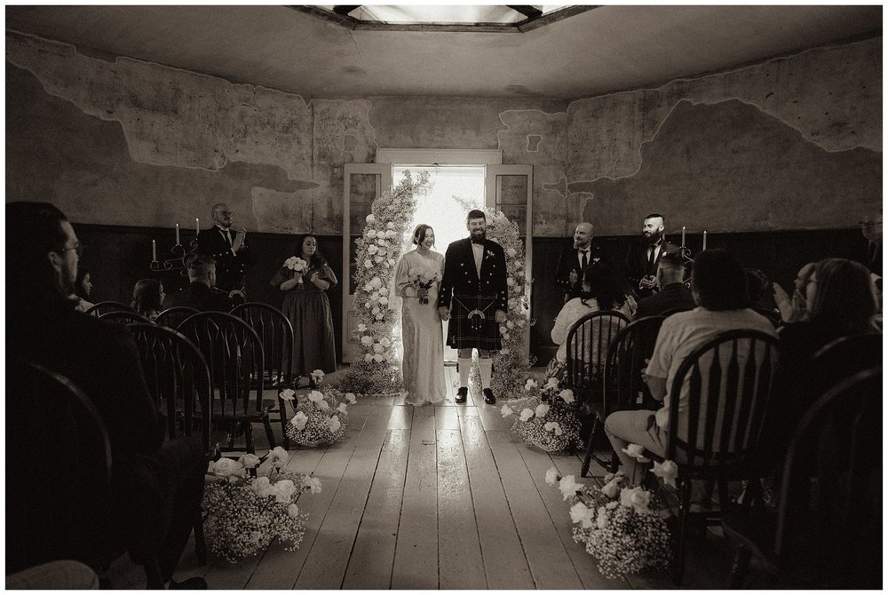 Hamilton_Ontario_Small_Intimate_Wedding_Dundurn_Castle_Vintage_Cinematic-Katie Marie Photography-Best Photographer Hamilton_0037.jpg