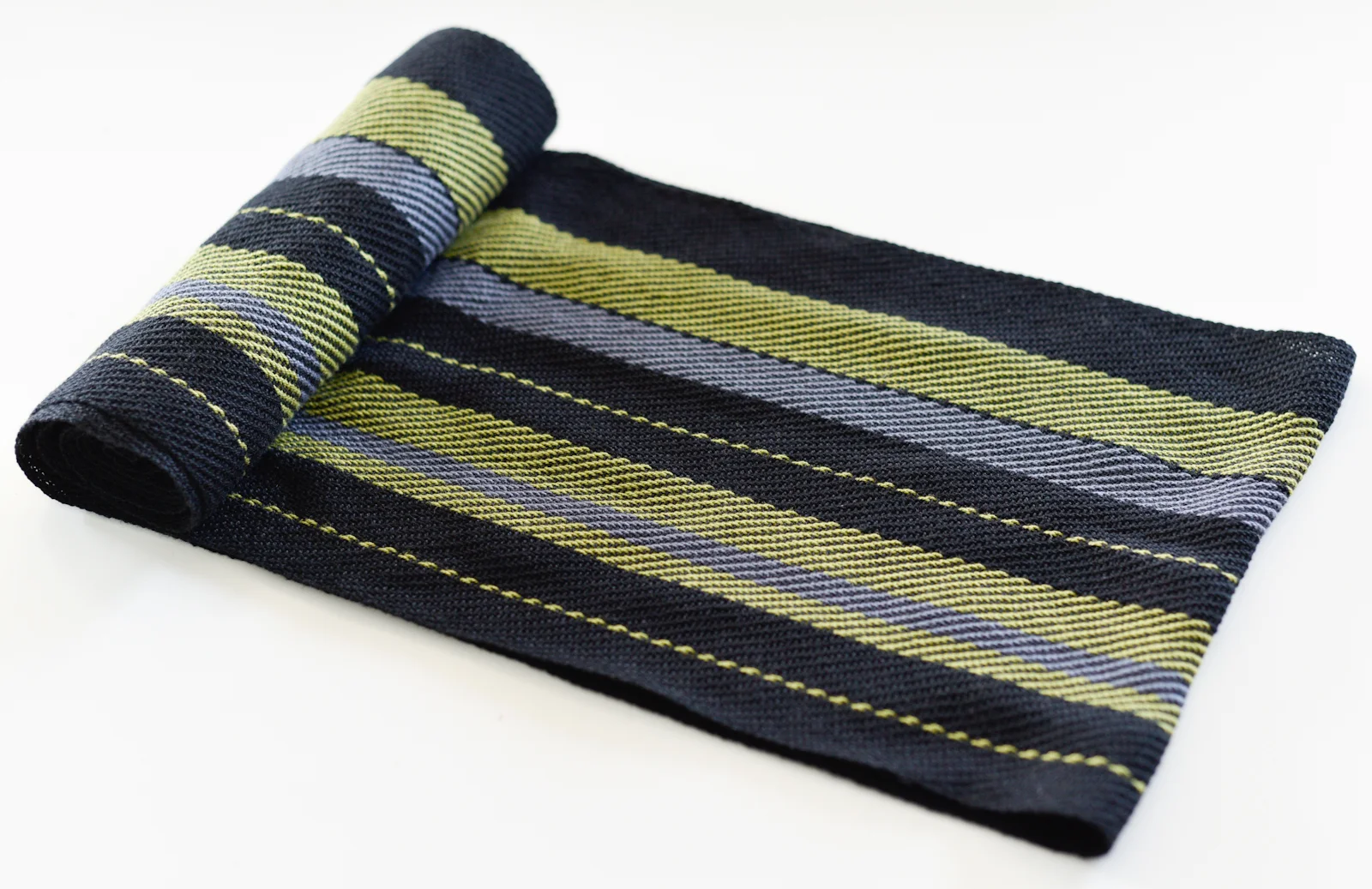 HandwovenCottonScarf_OliveDapper2.jpg