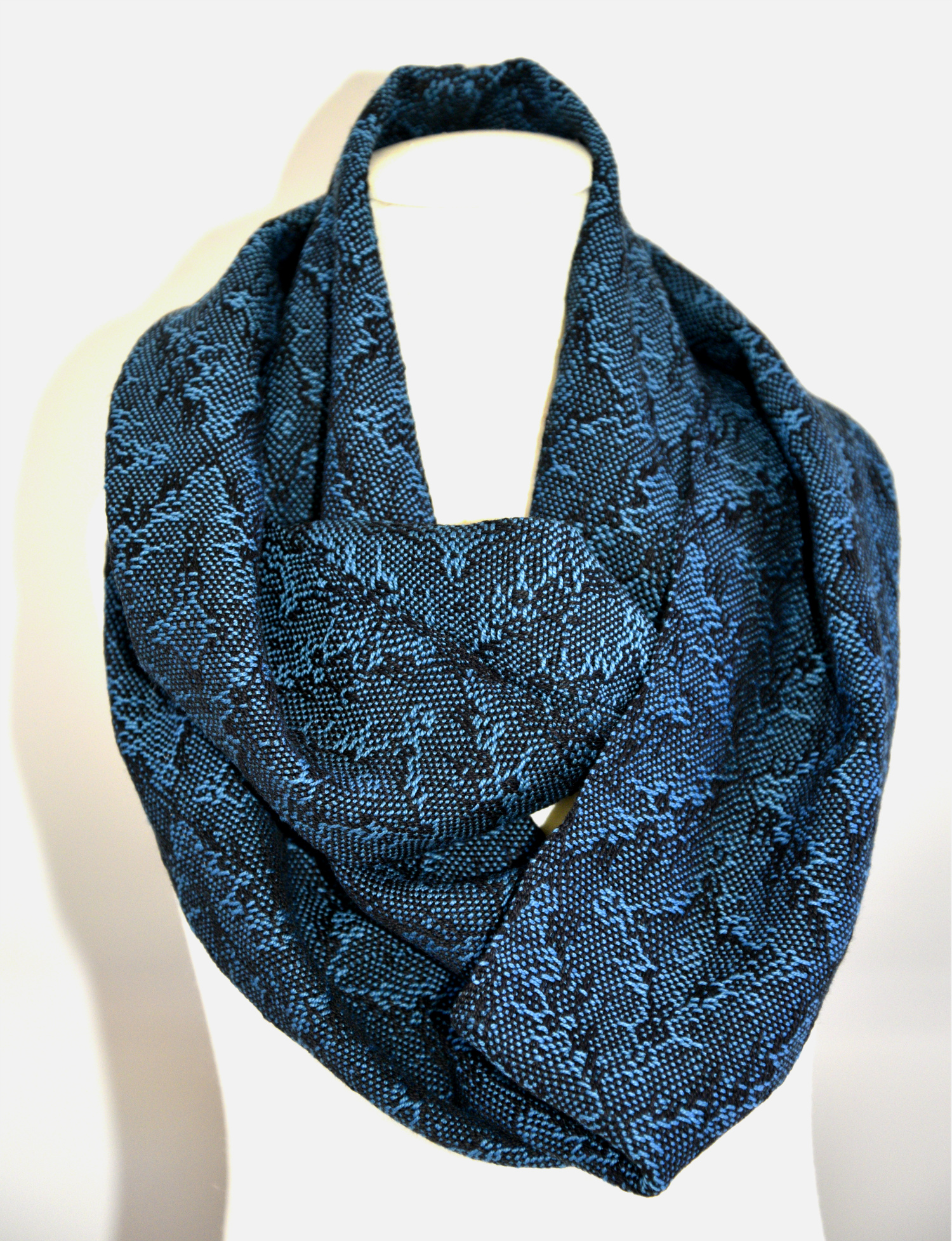 HandwovenCottonScarf_BlueSnakeskin_ThreefoldDesigns1.jpg