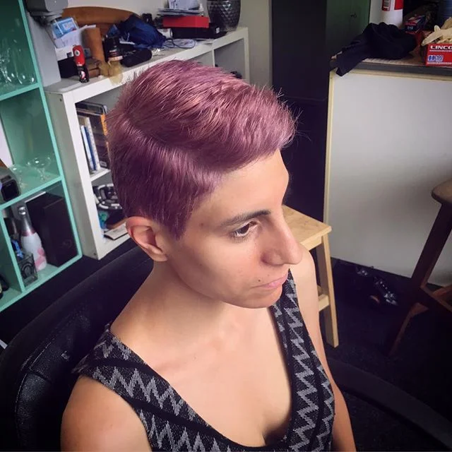 💜 This was fun 💜 swipe ➡️ for the before 
#hairbyme #haircolor #haircut #hairstylist #shorthair #purplehair #hairdresser #hairstylistsydney #sydneyhairdresser #sydneyhairstylist #sydneyhair #beforeandafter #beforeandafterhair #wella