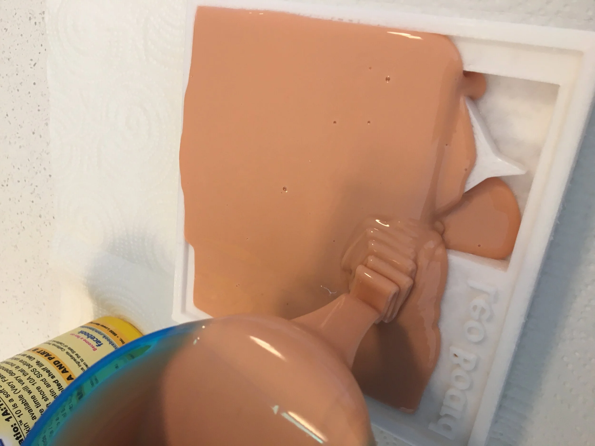 Image 5: Liquid silicone