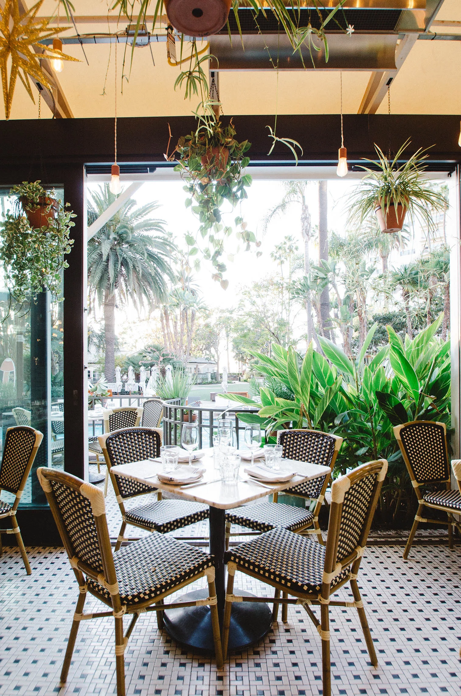 AdamSzafranski-FigRestaurant-04.jpg