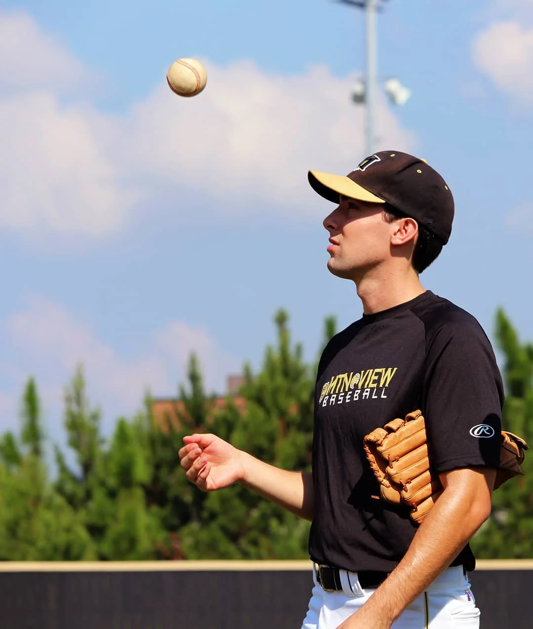 Jake Levin wonderfully brings the troubled sports jock bully, who brings Ryan to life.
