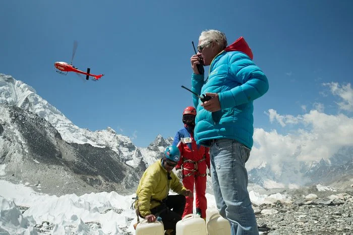 Sherpa Mt Everest.jpg