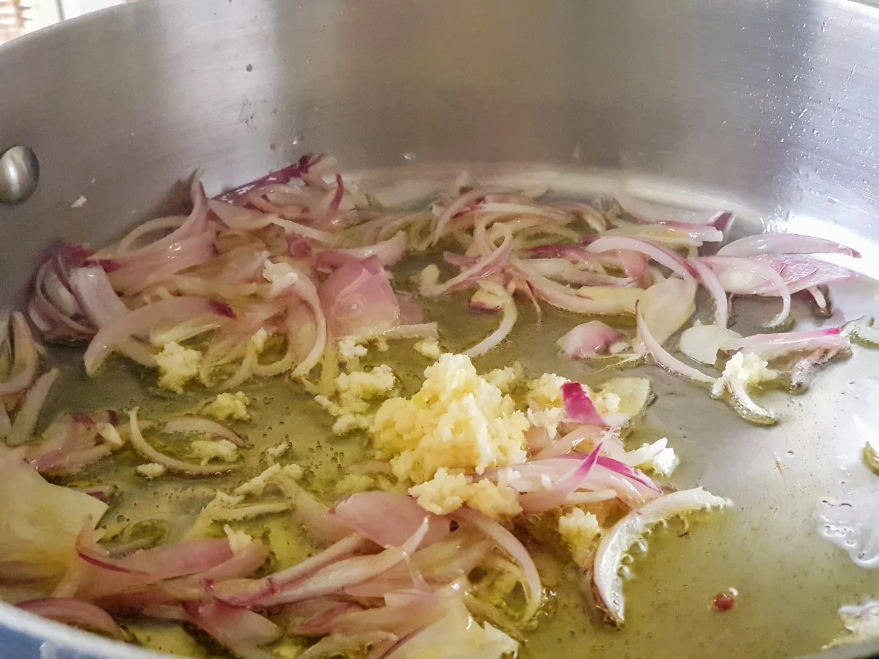 thumbnail_Fried onion.jpg