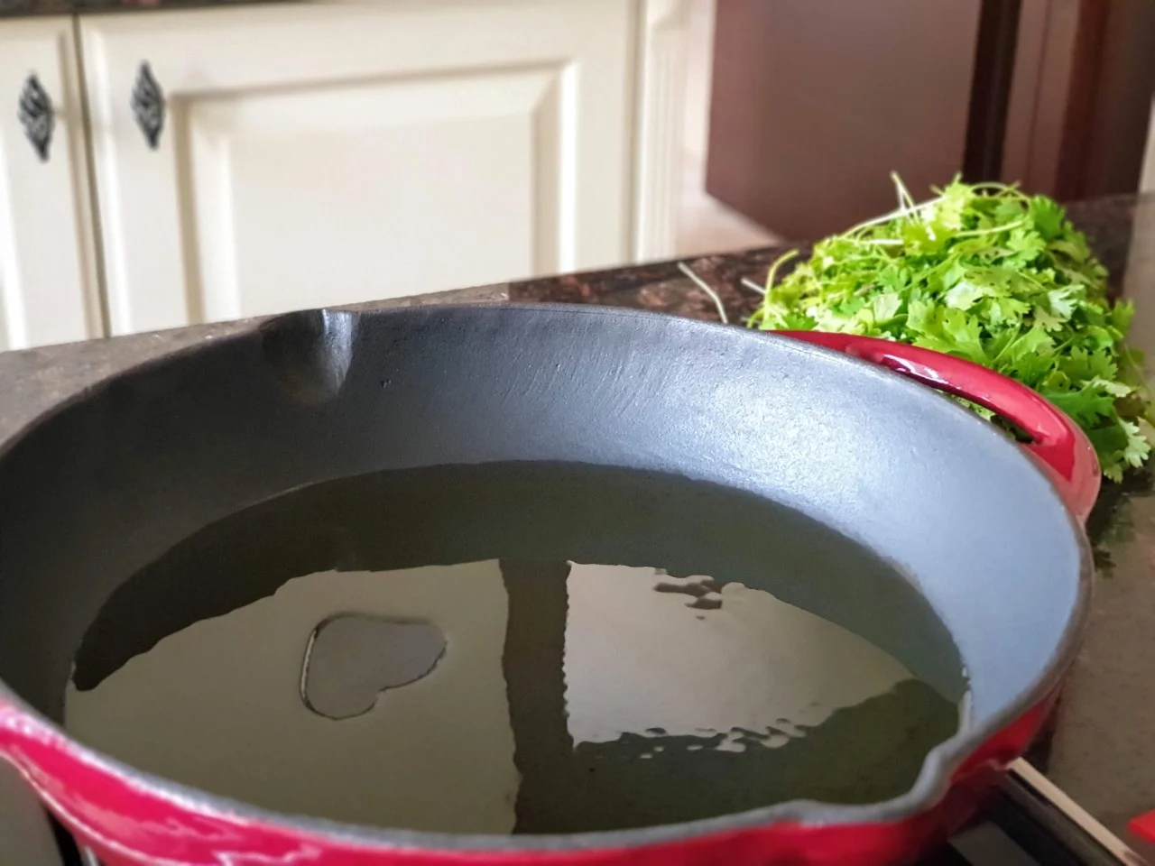 thumbnail_olive oil in skillet.jpg