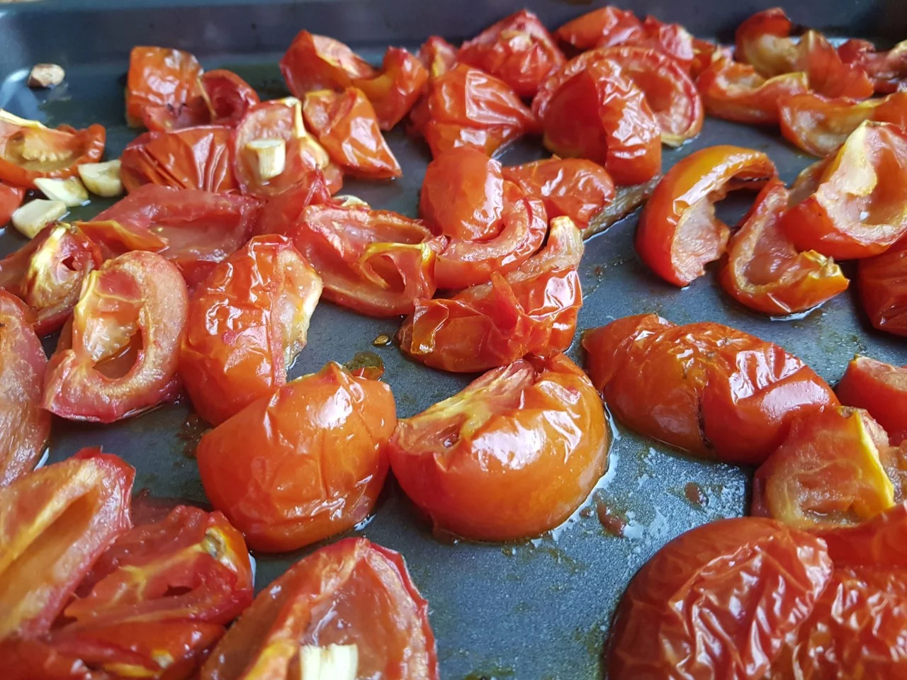 بندورة مشوية بالفرن