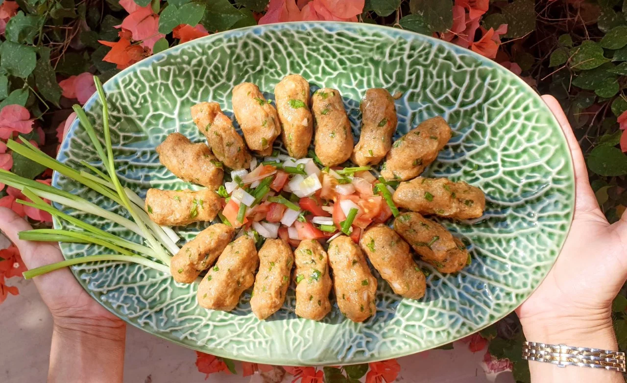 thumbnail_lentilkibbeh nayyeh.jpg