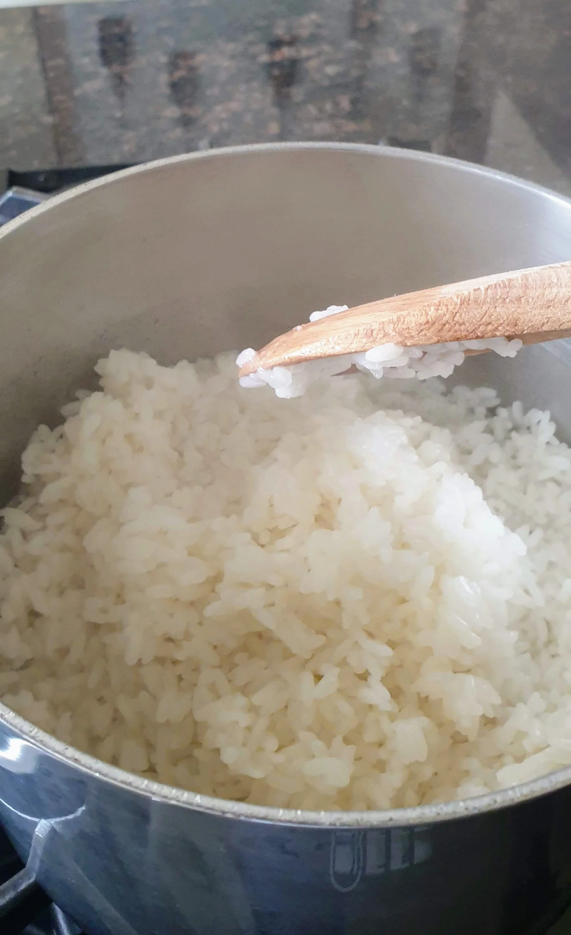 fluffing rice.jpg