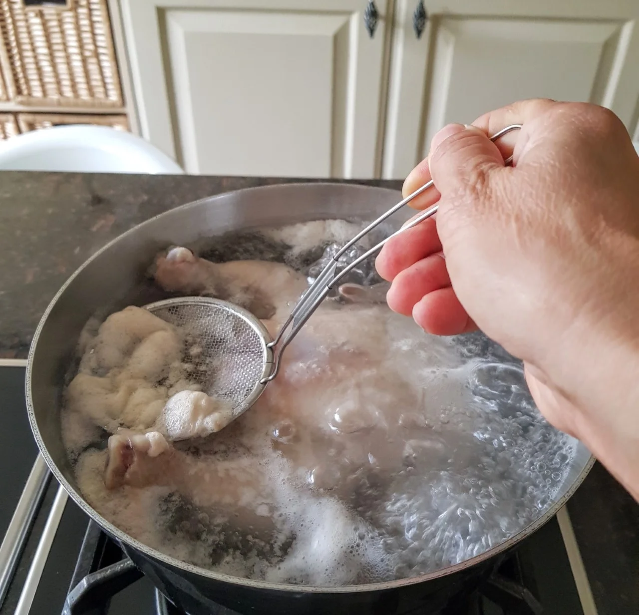 thumbnail_skimming+chicken.jpg