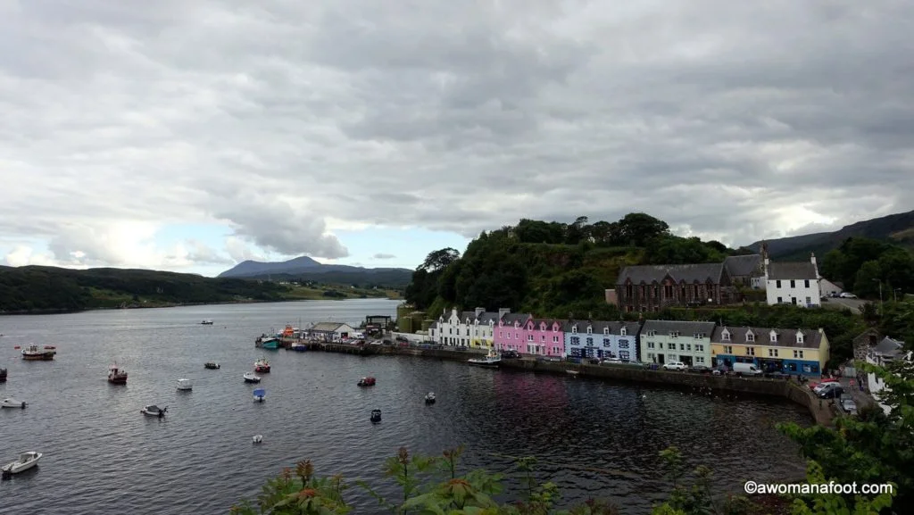 Seeing the Highland Games in Scotland is a real treat! Check it out - awomanafoot.com | Must-do in Scotland | What to do on Skye | Best activities in Scotland | How to see the Highland Games in Scotland | #Scotland #Highland #Skye #Portree | What to see in Scotland | Scottish Culture | Scottish Tradition