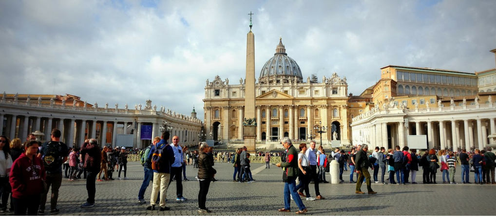 A very personal account of my visit to the Vatican - facing centuries of beauty, mastery and dark history of the Catholic Church. #Rome | #Vatican | #Italy | Visiting the Vatican | What to do in Rome | Must-see in Rome | awomanafoot.com
