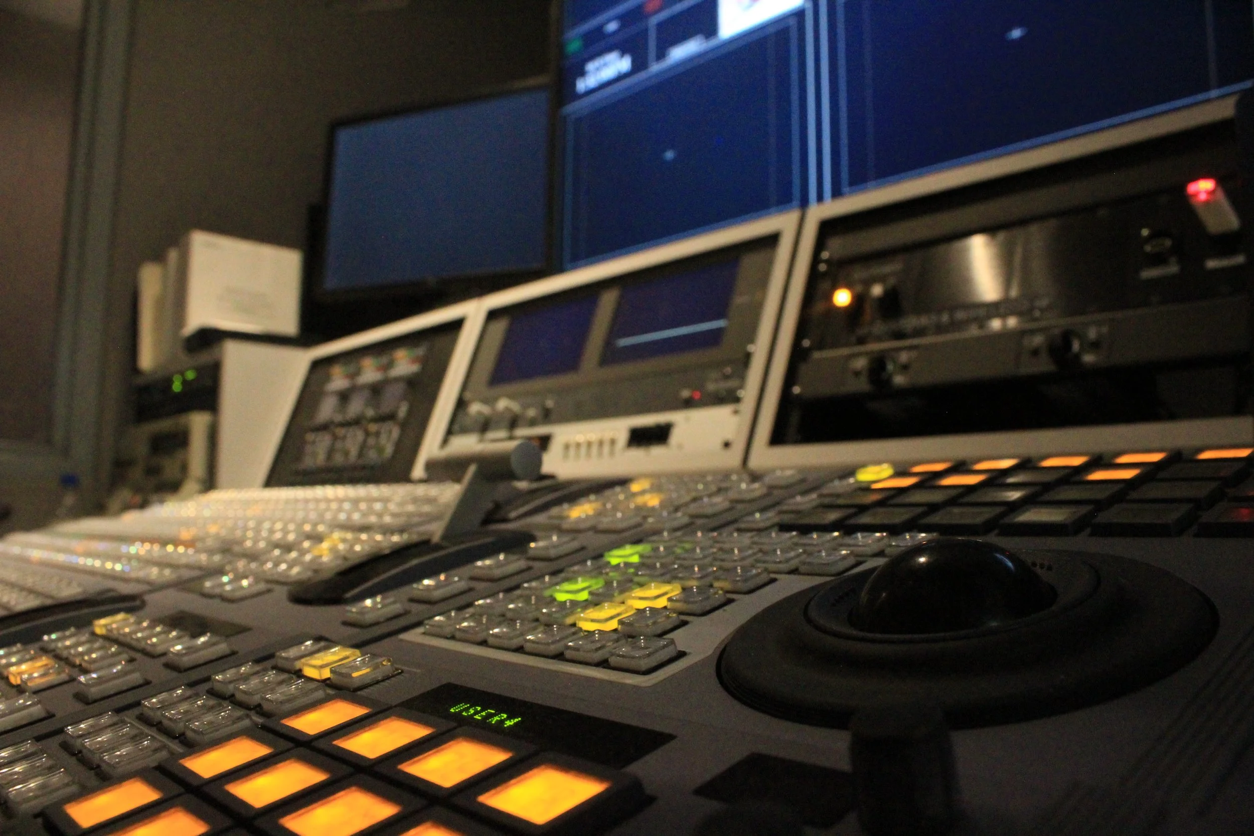 Article 1E_Instagram 5.JPG