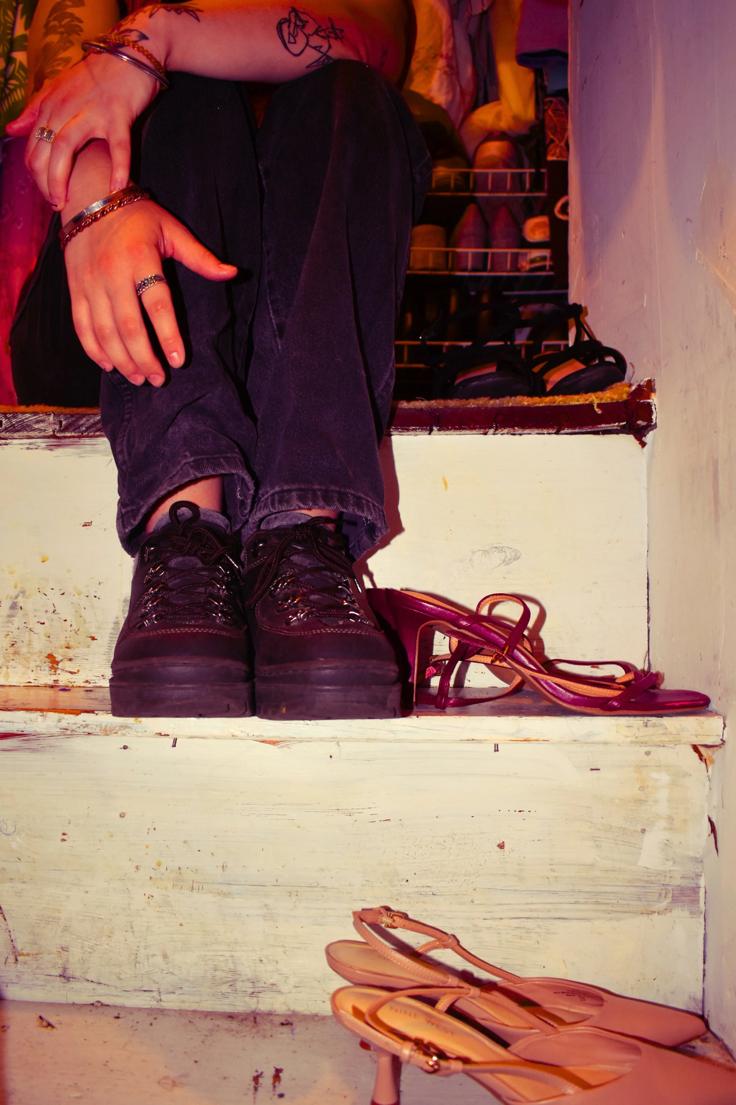 Dumbing Down Your Look For The Male Gaze