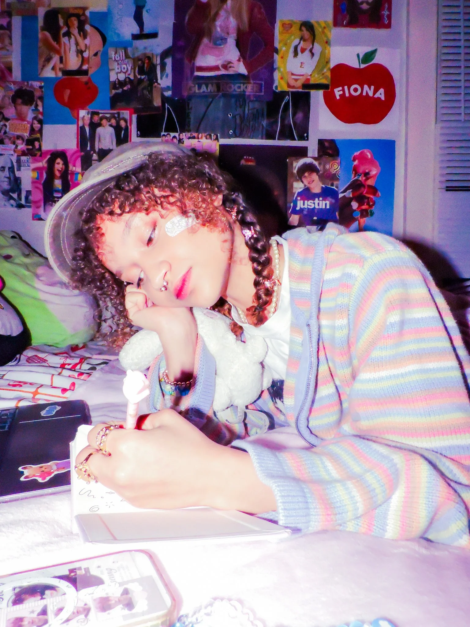 Fangirl Culture &amp; The Aesthetics of Admiration