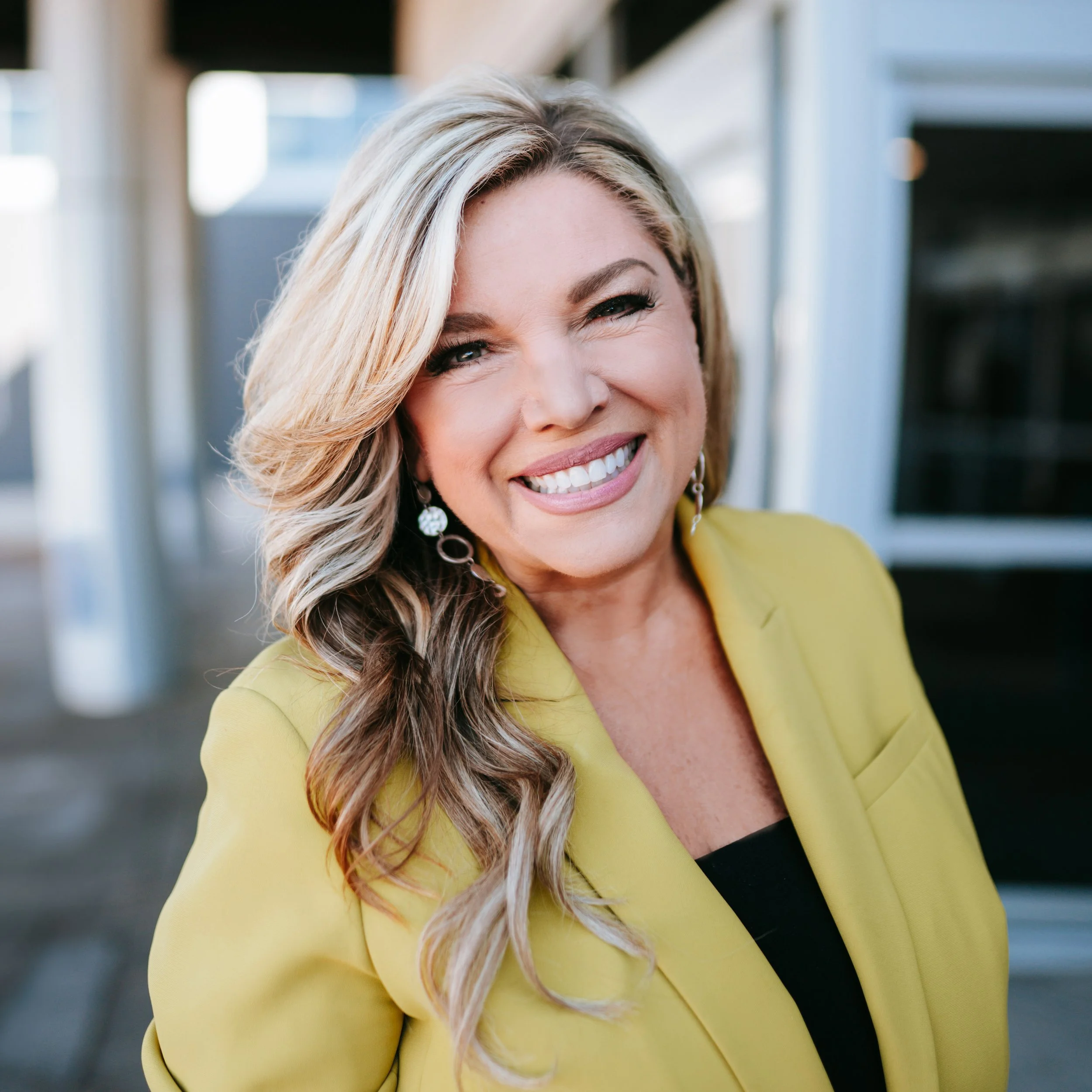 DR. MICHELLE ANTHONY