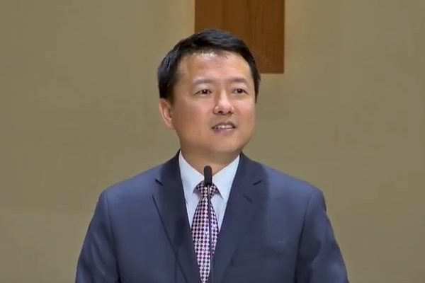  보이는 것과 보여지는 것 (행6:15, 7:55-56)