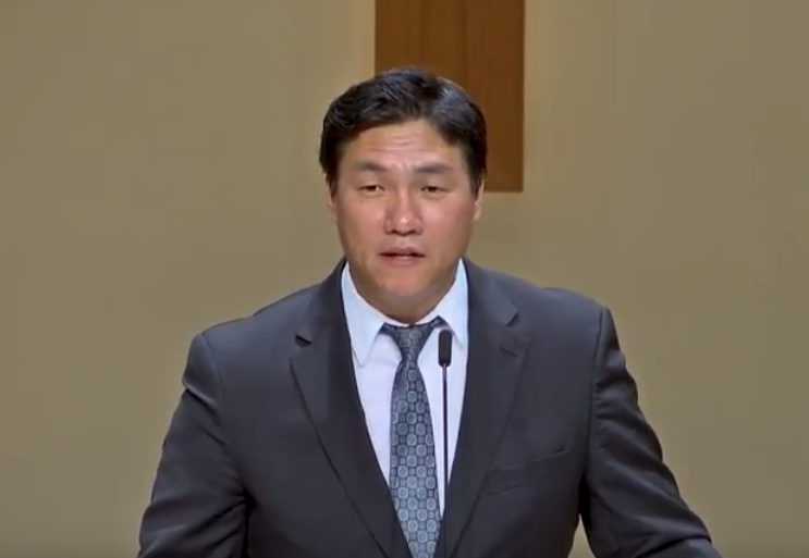 너는 하나님께 소망을 두라