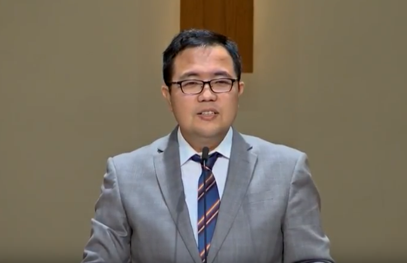 여호와의 영광이 네 위에 임하였음이니라