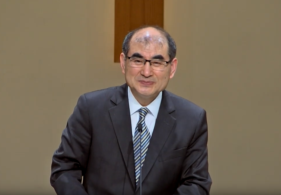 모든 이름 위에 뛰어난 이름